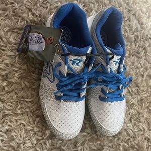 NEW Ringor Flite Snow Leopard metal softball cleats. Women size 9.